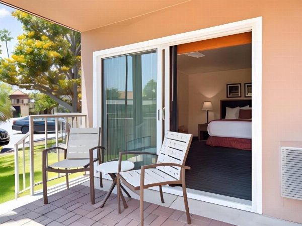 Best Western Pine Tree Motel image 29